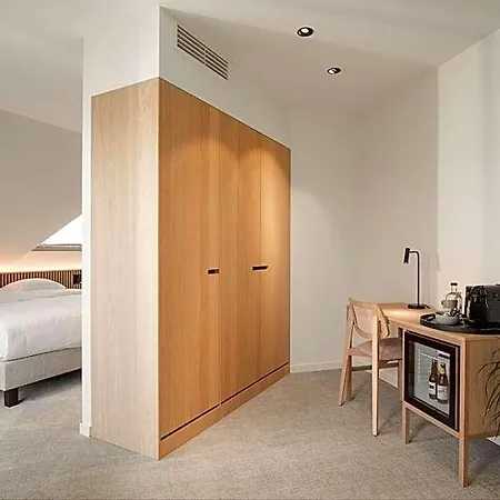 Chamade Hotell 3*